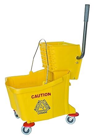 Magnolia Plastic Mop Bucket w/Wringer 35 Qt